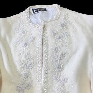 Women's M Vtg M Hong Kong Beading Arts Factory Cream Cardigan Beaded Classic